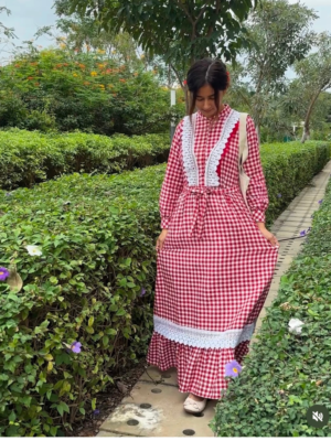 Winterrose Dress